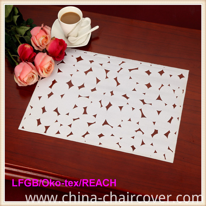 PVC Lace Placemat Coated Gold & Silver Doily (JFCD-058)